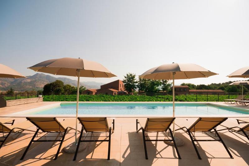 Cavanera Etnea - Resort & Wine Experience - Havuz