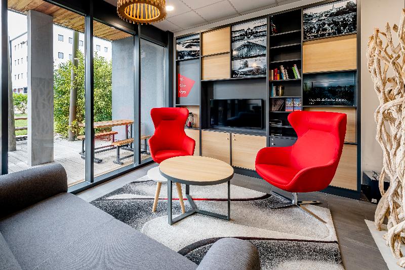 B&B HOTEL Bordeaux Est - Lobi