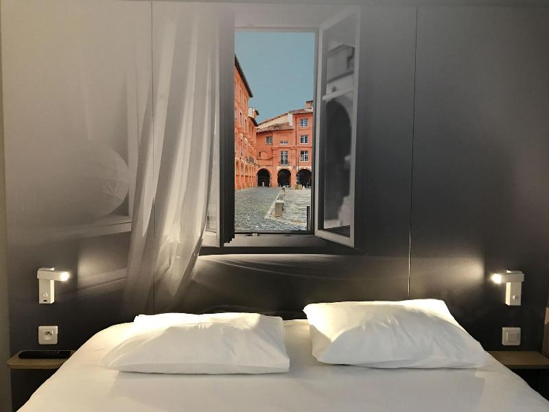 B&B HOTEL Montauban - Lobi