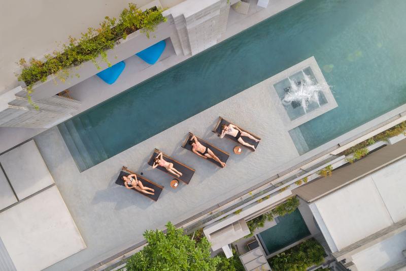 Oceanphere Pattaya Villa - Havuz