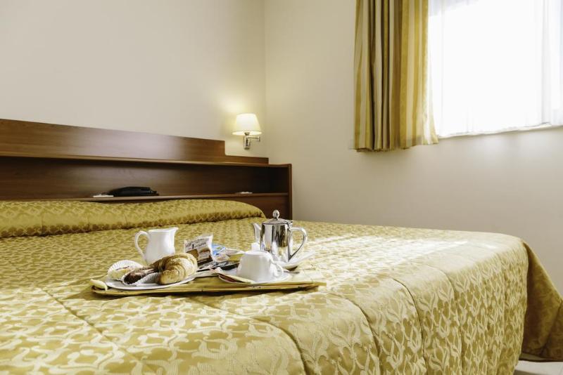 Hotel Federiciano - Oda