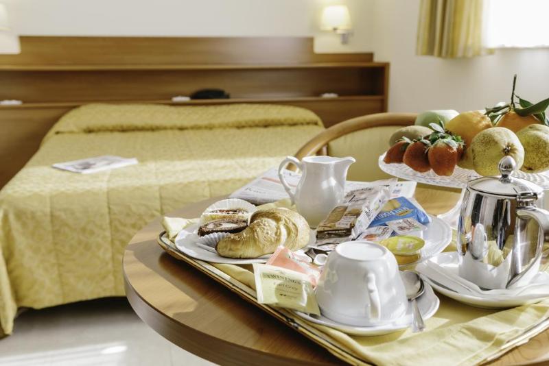 Hotel Federiciano - Oda