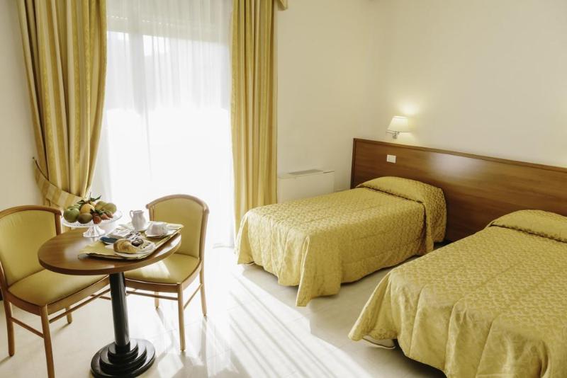 Hotel Federiciano - Oda