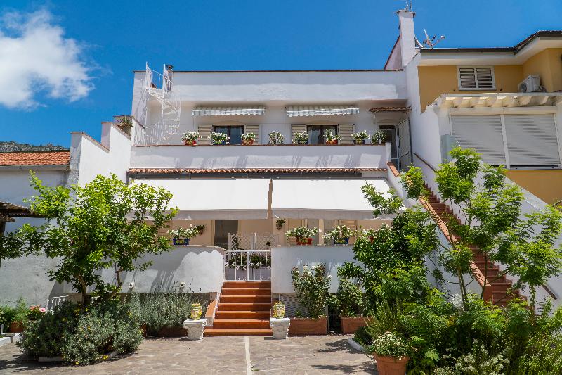 Villa Iolanda - Lobi