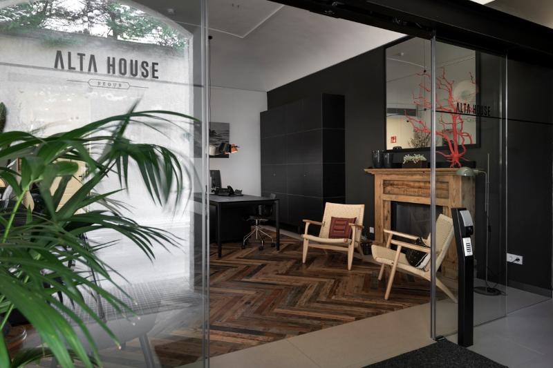 Alta House Begur - Lobi