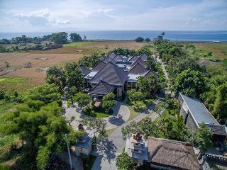 Kori Maharani Villas otel fotoğrafı