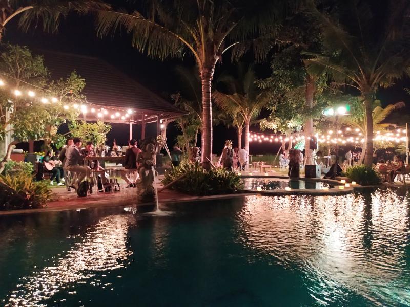 Kori Maharani Villas - Havuz