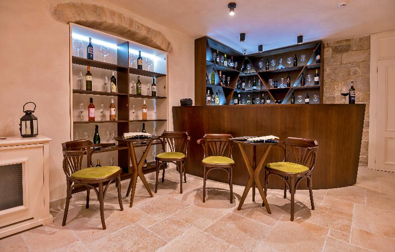 Puteus Palace Heritage hotel - Bar