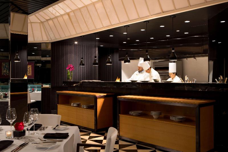Millennium Hilton New York One UN Plaza - Restoran