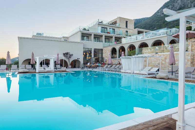 Golden Mare Resort - Havuz