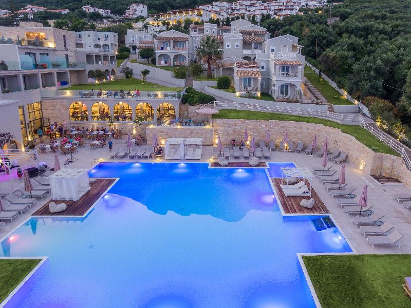 Golden Mare Resort - Havuz