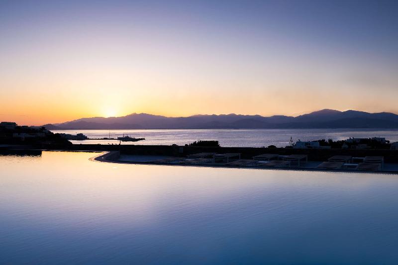 Summer Senses Luxury Resort Paros - Havuz