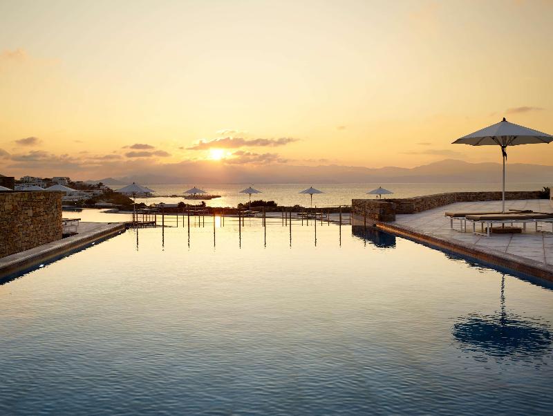 Summer Senses Luxury Resort Paros - Havuz