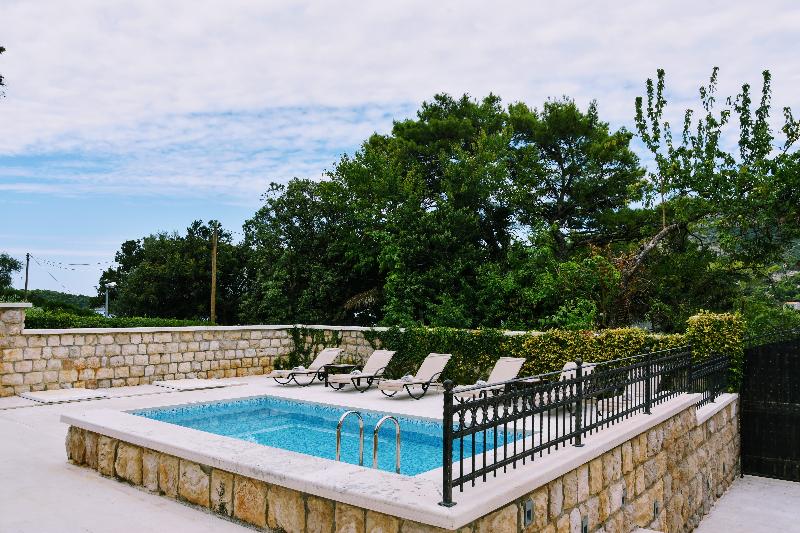 Villa Franica - Havuz