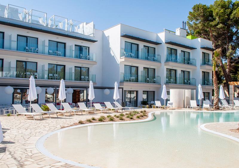 Hotel Dona - Havuz