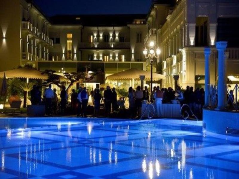 Grand Hotel Da Vinci - Havuz
