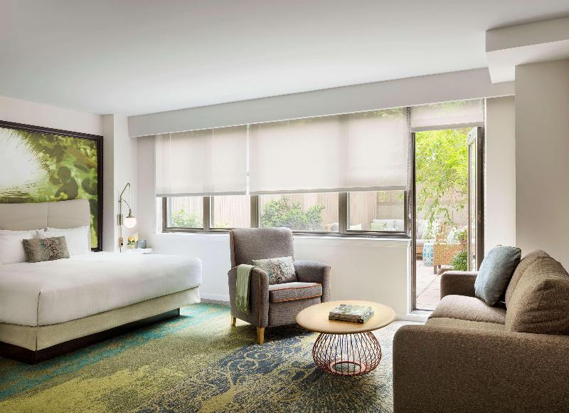 The Gardens Sonesta ES Suites New York - Oda