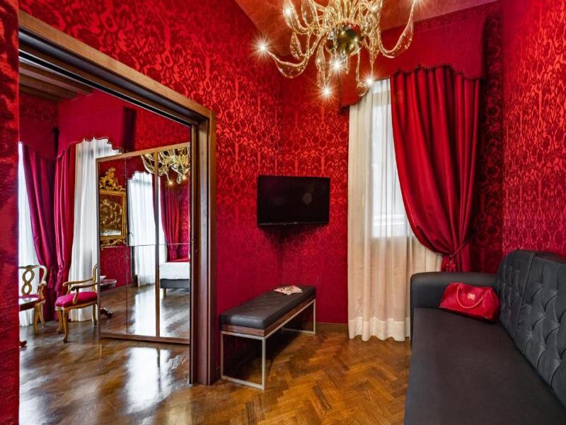 Palazzo San Lorenzo - Genel
