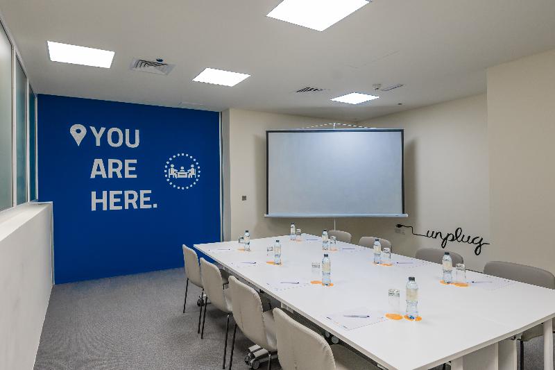 Studio M arabian Plaza Hotel & Hotel Apartments - Toplantı