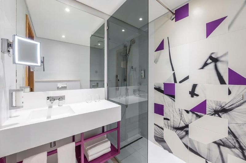 Studio M arabian Plaza Hotel & Hotel Apartments - Oda