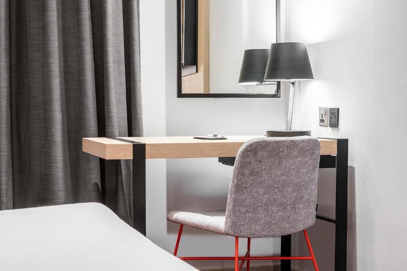 Studio M arabian Plaza Hotel & Hotel Apartments - Oda