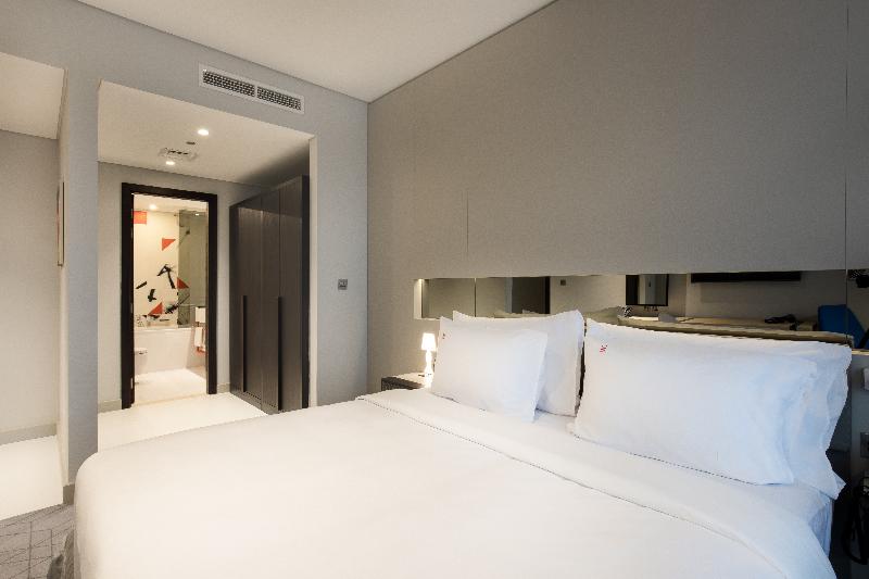Studio M arabian Plaza Hotel & Hotel Apartments - Oda