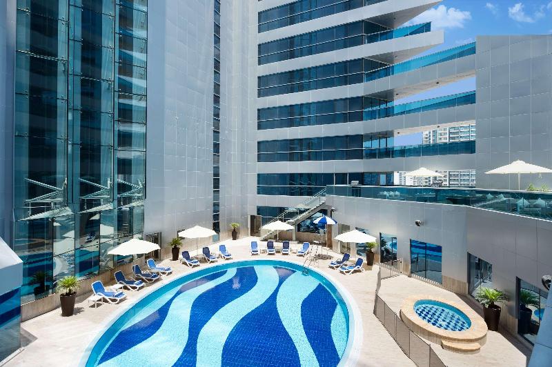 Grand Mercure Business Bay - Havuz