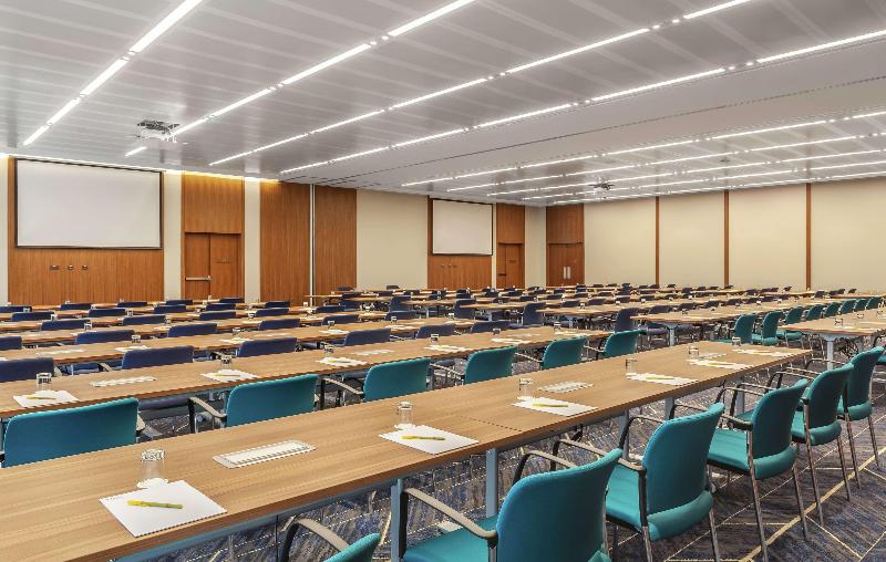 DoubleTree by Hilton Dubai Al Jadaf - Toplantı
