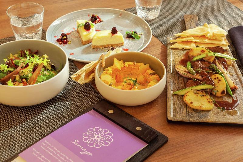 DoubleTree by Hilton Dubai Al Jadaf - Restoran