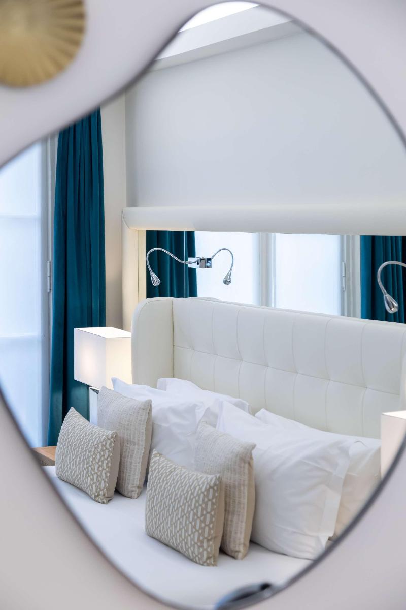 Hotel Camille Paris Gare de Lyon, Tapestry Collect - Oda