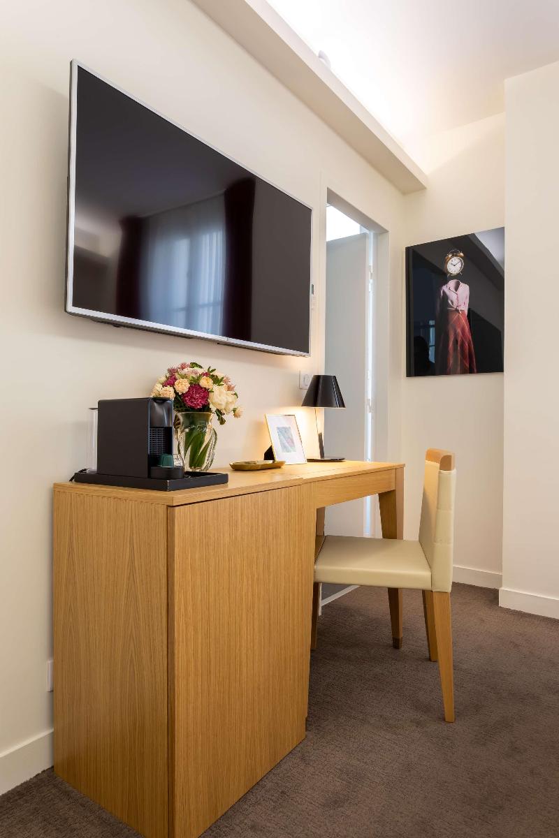 Hotel Camille Paris Gare de Lyon, Tapestry Collect - Oda