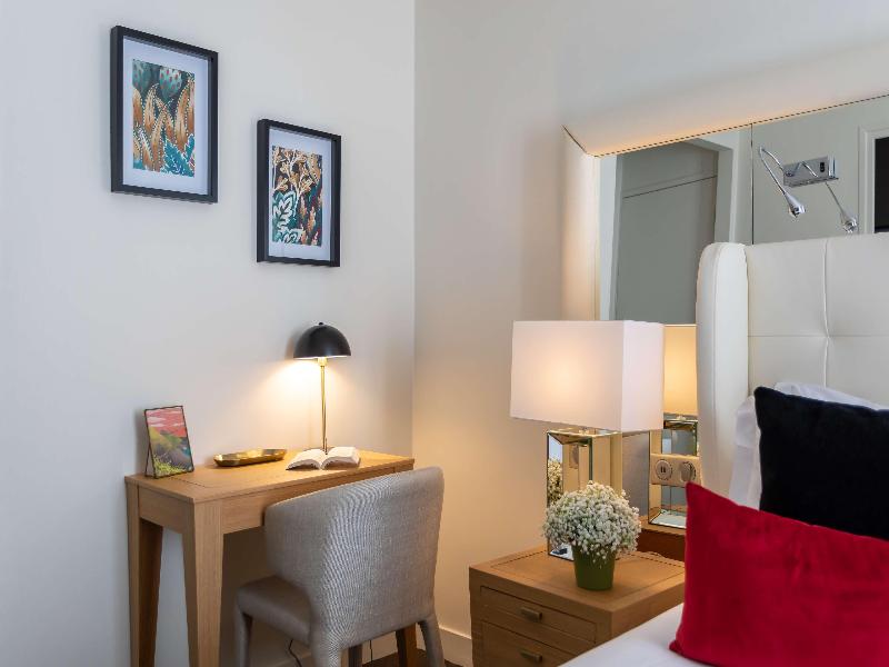 Hotel Camille Paris Gare de Lyon, Tapestry Collect - Oda