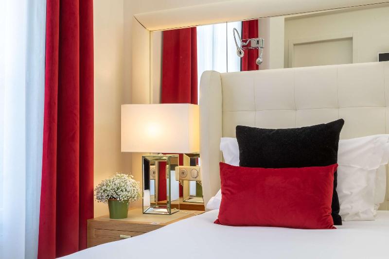 Hotel Camille Paris Gare de Lyon, Tapestry Collect - Oda
