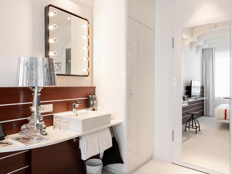 Ruby Lotti Hotel Hamburg by IHG - Oda