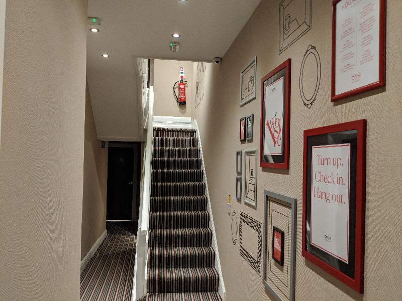Townhouse 30 Sussex Hotel, London Paddington - Lobi