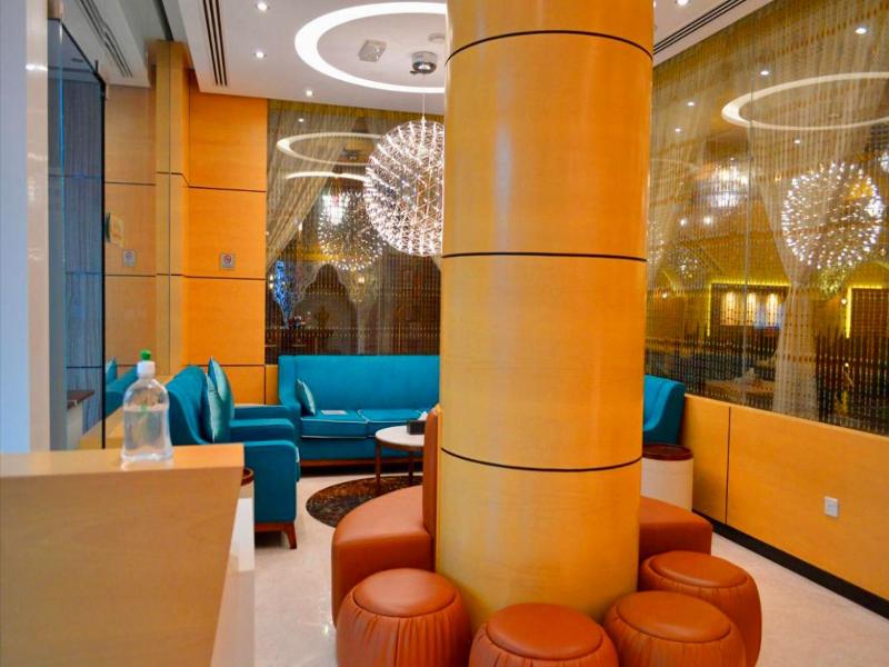 Tulip Al Barsha Hotel Apartment - Lobi