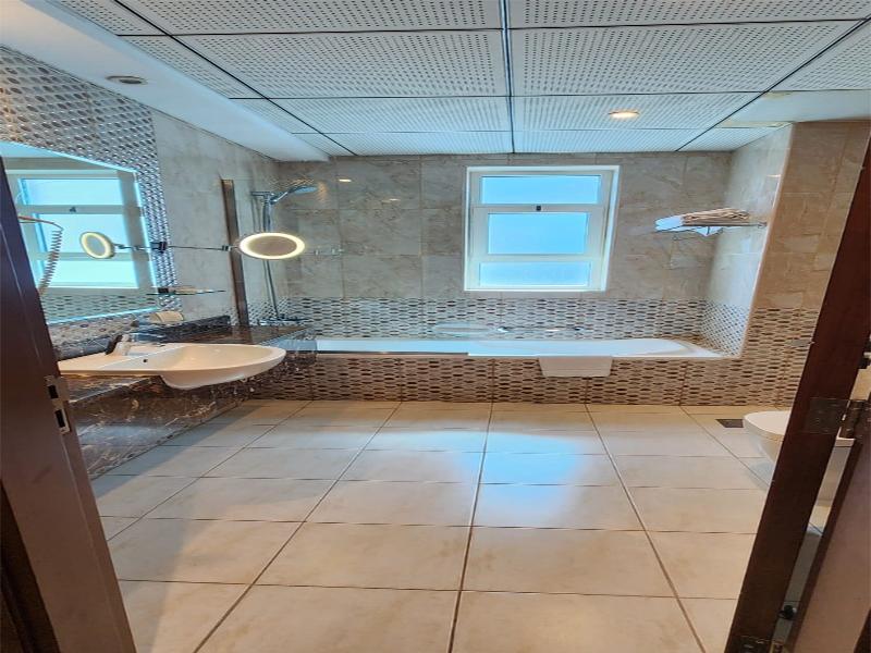 Tulip Al Barsha Hotel Apartment - Oda