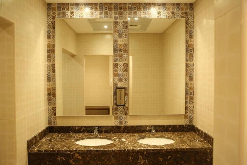 Tulip Al Barsha Hotel Apartment - Oda
