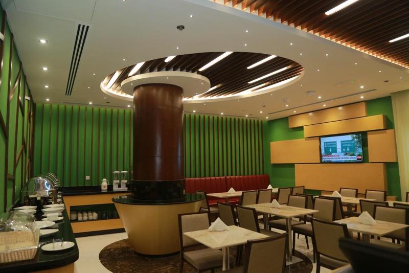 Tulip Al Barsha Hotel Apartment - Restoran