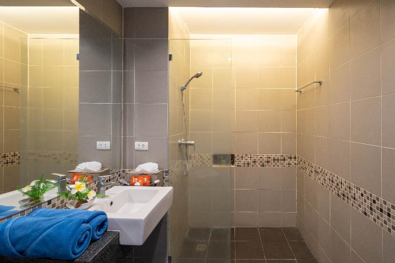 Patong Bay Hill Resort - Oda