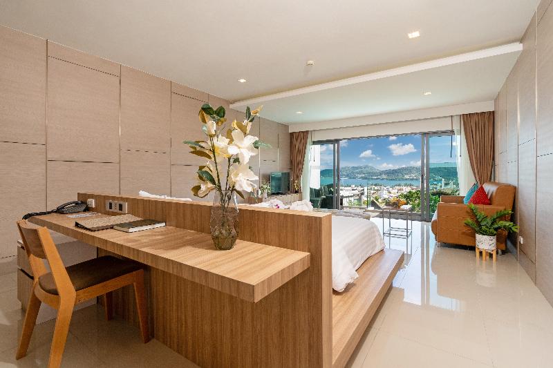 Patong Bay Hill Resort - Oda
