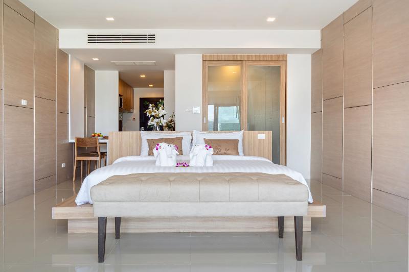 Patong Bay Hill Resort - Oda
