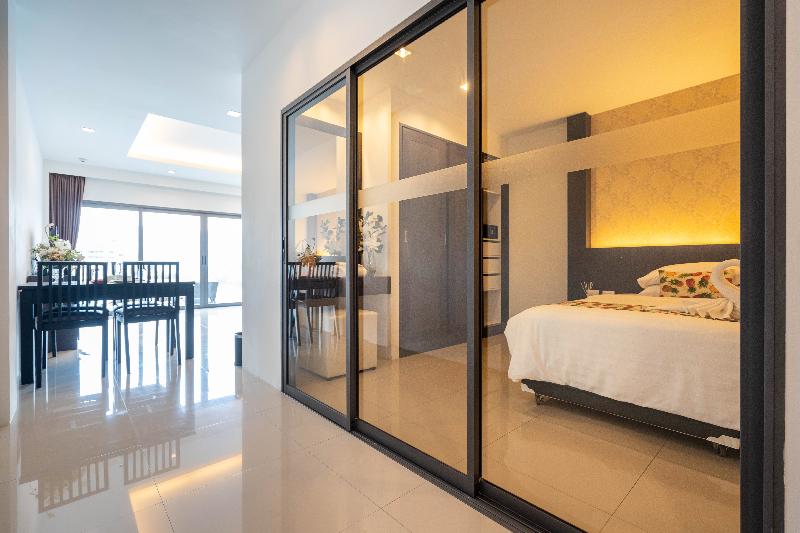 Patong Bay Hill Resort - Oda