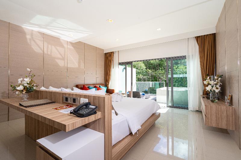 Patong Bay Hill Resort - Oda