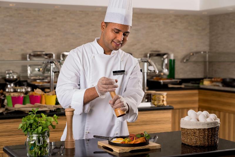 SAS  Residence Dhahran - Restoran