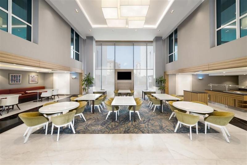 SAS  Residence Dhahran - Restoran