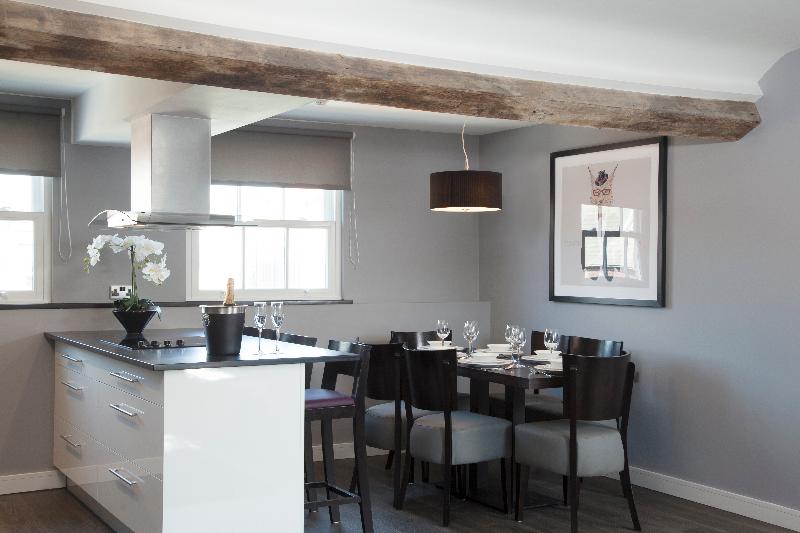 Epic Aparthotel on Duke Street - Oda