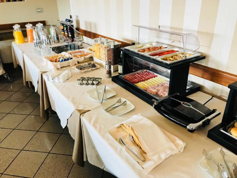 Aurora Aparthotel - Restoran