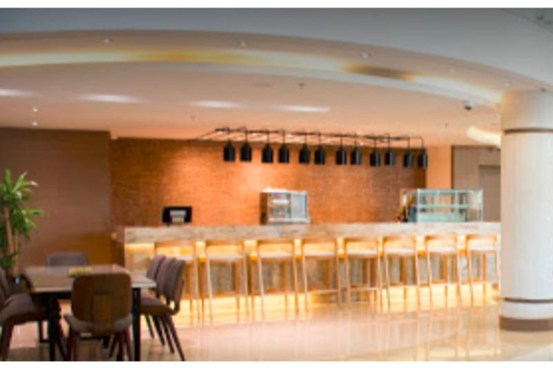 Radisson Blu Resort, Al Khobar Half Moon Bay - Bar