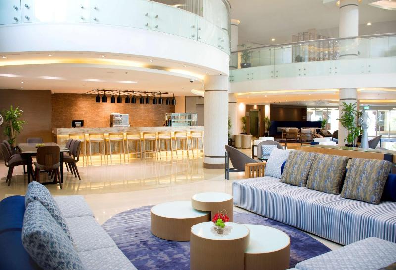 Radisson Blu Resort, Al Khobar Half Moon Bay - Lobi